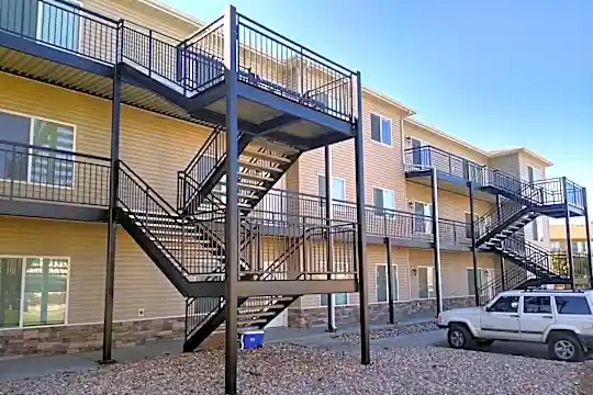 576 W 1045 N Photo 2