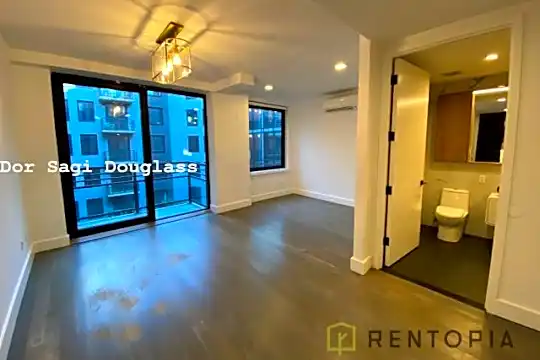 125 Borinquen Pl Photo 1