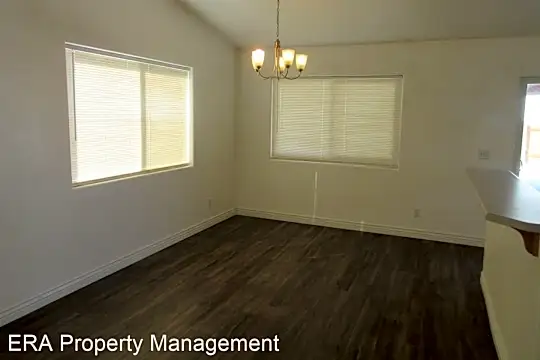71 N 4125 W Photo 2