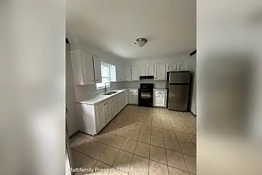 1365 Steed St Photo 1