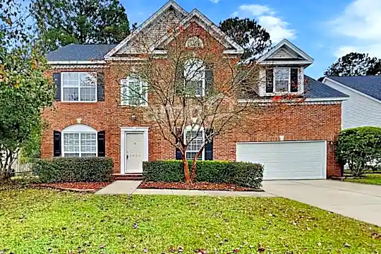 2635 Planters Point Boulevard Photo 1