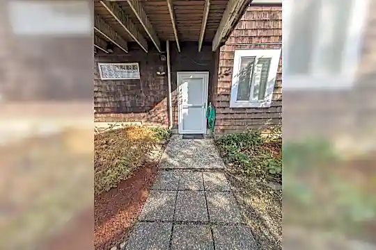 508 29th Ave S Photo 2