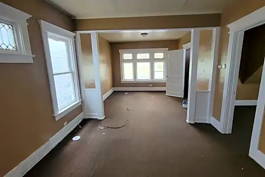 175 Timon St Photo 1