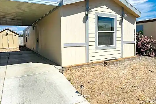 1960 Granada Dr Photo 2