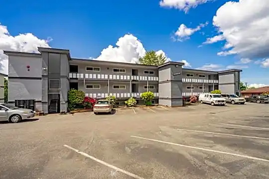 351 Vuemont Pl NE Photo 1