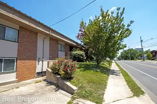 201 W Ash St Photo 1