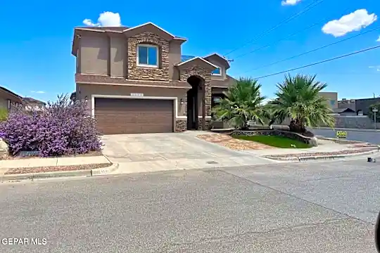 3150 Red Orchard Dr Photo 2