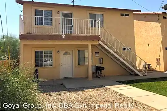 1646 A St Photo 1