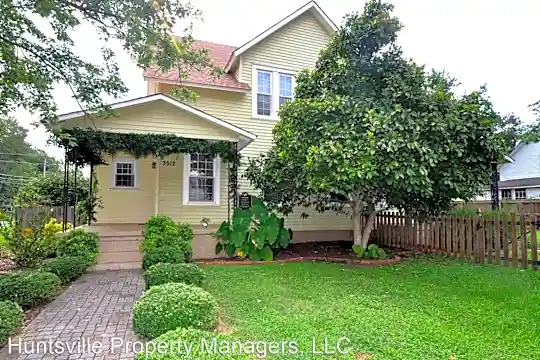 3512 Bradley St SW Photo 1