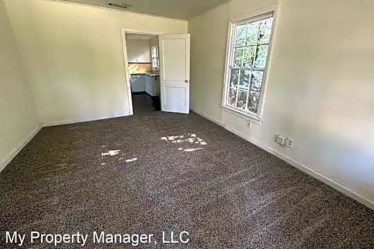 700 Carrollton St Photo 2