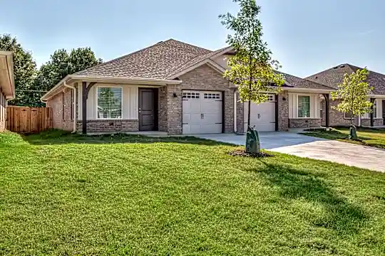5021 Avion Ct Photo 1