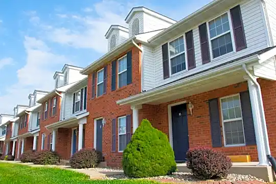 ReNew Edwardsville Photo 1
