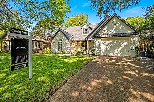5507 Vickery Blvd Photo 2