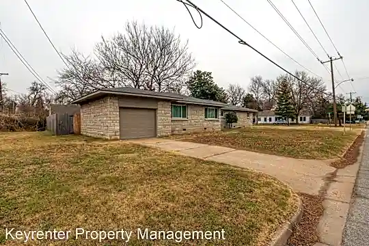 1145 E 56th St Photo 2