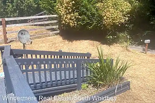 2899 Sunlight Dr Photo 2