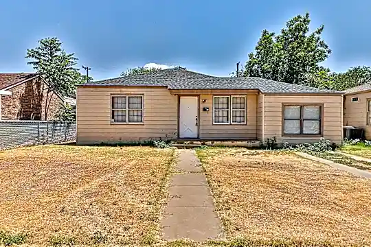 2711 36th St Photo 1