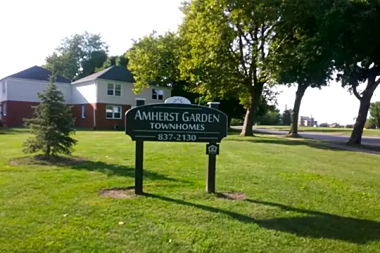Amherst Gardens Photo 2