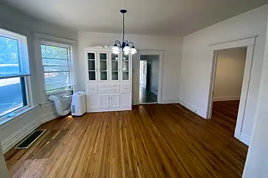 1320 10th St Photo 2