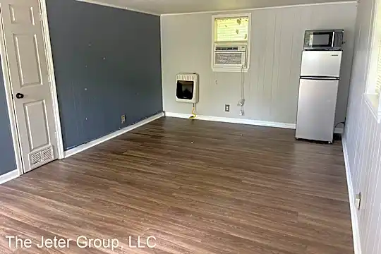 721 US-62 Photo 2