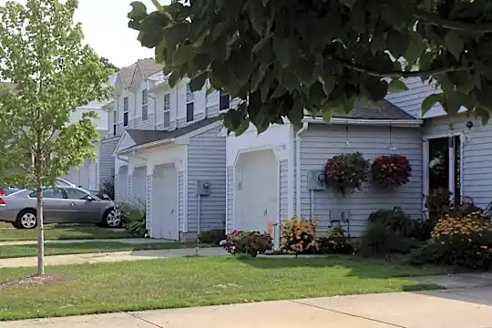 Winding Ridge Photo 1