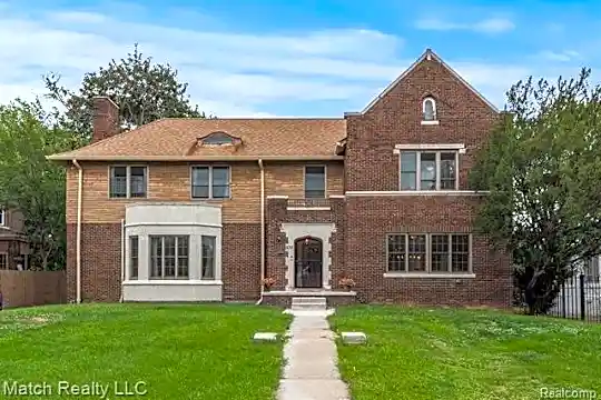535 Arden Park Blvd Photo 1