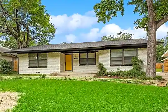 10039 Shadyview Dr Photo 2