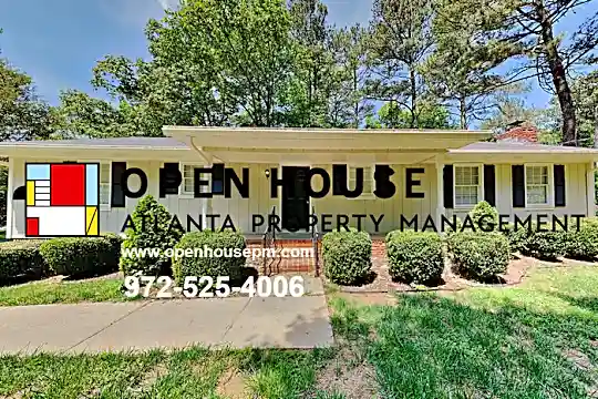 2599 Earl Dr Photo 1