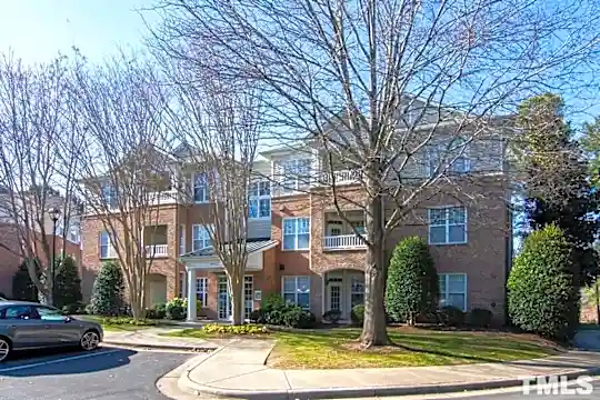 8041 Allyns Landing Way #103 Photo 1