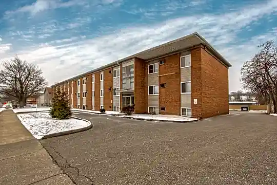 Bella Dora University of Akron Apartments Photo 2