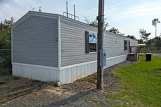 1401 Transmitter Rd Photo 1