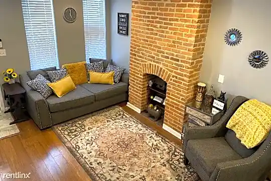1336 Washington Blvd Photo 2