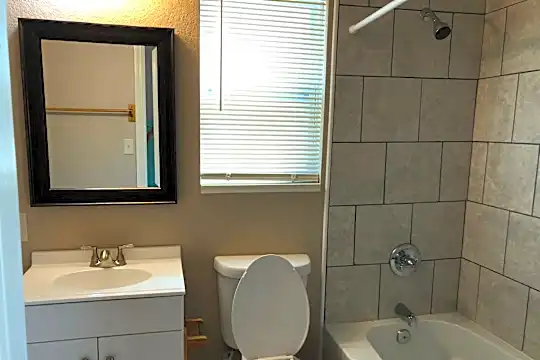 THV bath.jpg