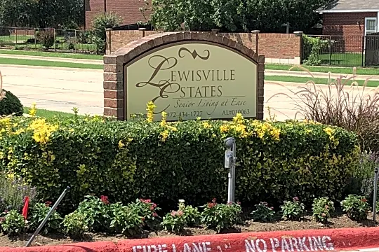 Lewisville Estates Photo 2