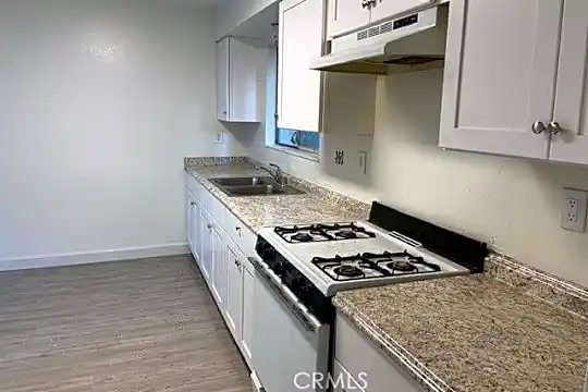 3002 Fillmore Way #C Photo 2