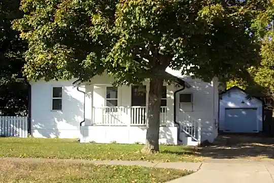 3205 Ohio Ave Photo 2