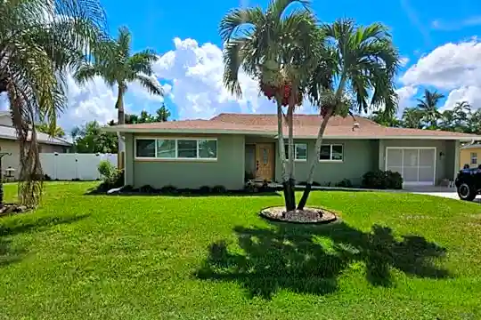 1308 SE 35th St Photo 1