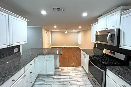 3860 Durango Dr Photo 1