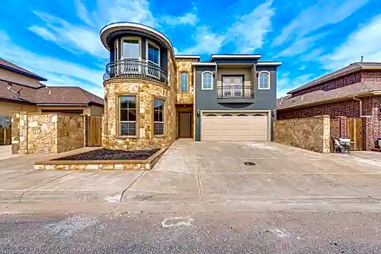 5312 Bella Pl Photo 1