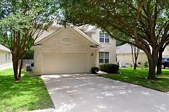 15213 Mallard Green Ln Photo 1