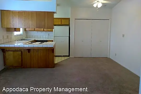 4701 Beechwood St Photo 2