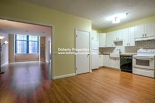 200 Market St Photo 2