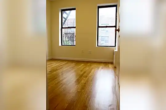 1810 3rd Ave Photo 1