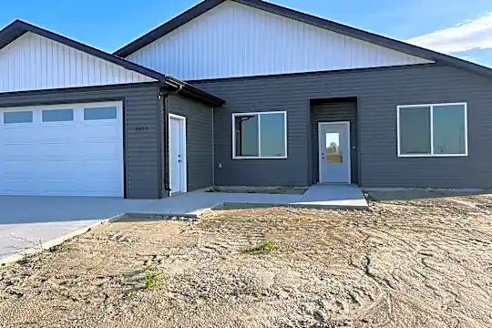 5815 Reily Rd Photo 1