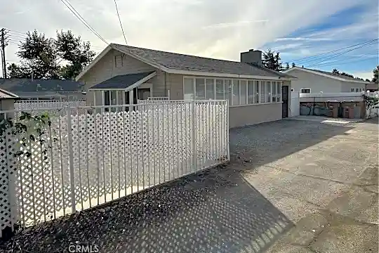 437 Cucamonga Ave Photo 1