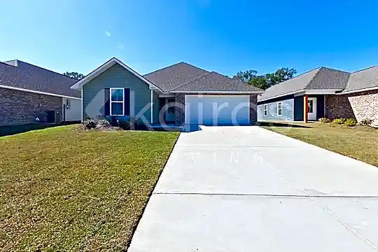 8032 Hendrick Dr Photo 1