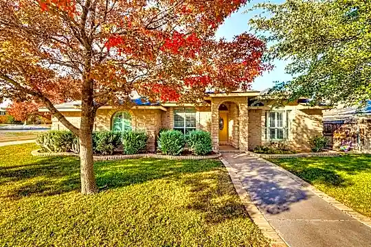 5316 Sherwood Dr Photo 1
