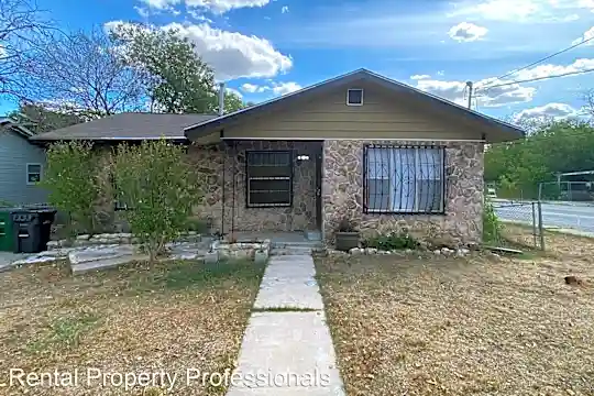 338 Continental Ave Photo 1