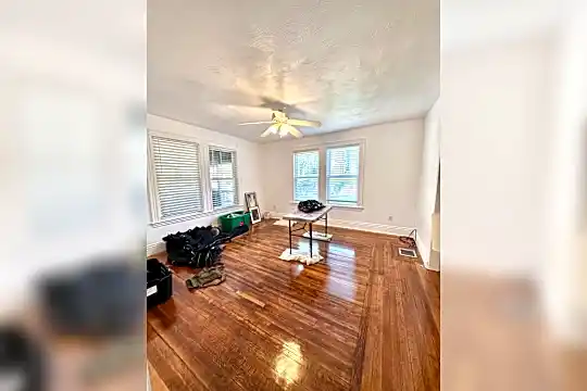 249 Summer St Photo 2