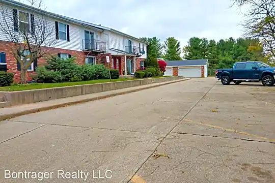 412 Crystal Vly Dr Photo 1