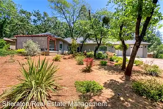 14944 Woodland Park Drive Photo 2